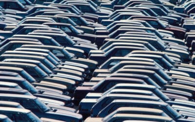 U.S. rail network delays derail auto deliveries