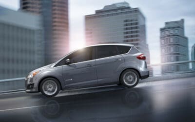 Ford C-MAX Delivers 570 Miles on One Tank of Gas, Taking Customers Further Than Toyota Prius v at 450 Miles