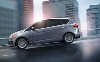 Ford C-MAX Hybrid Outsells Toyota Prius v in First Full Sales Month