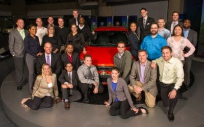 25 New Connected Customer Specialists to Train GM Dealers