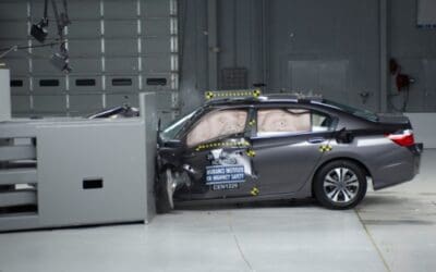IIHS Names Safest Cars For 2013