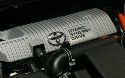 In Hybrid Vehicle Service, Safety is Priority